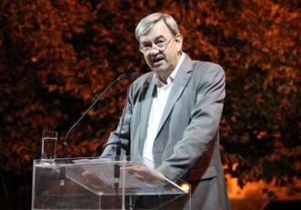 ΑΠΟ ΔΗΜΑΡΧΟΣ, ΠΑΠΑΣ Ο ΡΙΖΟΣ ΚΟΜΗΤΣΑΣ