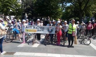 ΠΟΔΗΛΑΤΟΒΟΛΤΑ ΕΝΑΝΤΙΑ ΣΤΟΝ ΣΧΟΛΙΚΟ ΕΚΦΟΒΙΣΜΟ
