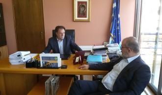 ΕΠΙΣΚΕΨΗ ΜΠΑΡΓΙΩΤΑ ΣΤΑ ΦΑΡΣΑΛΑ