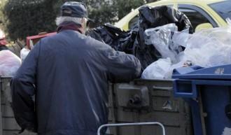 ΕΛΣΤΑΤ: Η ΠΕΙΝΑ ΑΠΕΙΛΕΙ 624.000 ΑΝΘΡΩΠΟΥΣ ΣΤΗΝ ΕΛΛΑΔΑ
