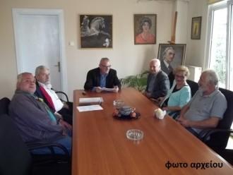 ΕΠΙΘΕΣΗ ΣΤΗ ΔΗΜΟΤΙΚΗ ΑΡΧΗ ΑΠΟ ΤΗ ΛΑΪΚΗ ΕΠΙΤΡΟΠΗ ΤΥΡΝΑΒΟΥ