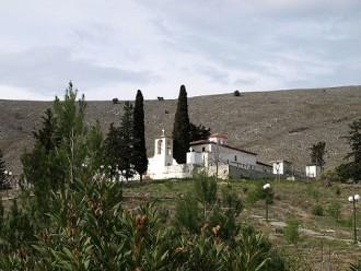 Ο ΝΑΟΣ ΤΟΥ ΠΡΟΦΗΤΗ ΗΛΙΑ ΣΤΟΝ  ΤΥΡΝΑΒΟ