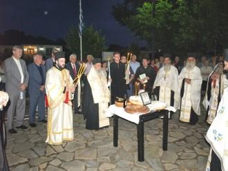 ΕΚΑΤΟΝΤΑΔΕΣ ΠΙΣΤΟΙ ΣΤΟΥΣ ΑΓΙΟΥΣ ΑΝΑΡΓΥΡΟΥΣ ΤΟΥ ΔΗΜΟΥ ΚΙΛΕΛΕΡ