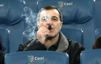 ΠΕΤΑΞΑΝ ΤΟΝ ΕΙΣΑΓΓΕΛΕΑ ΠΟΥ ΑΝΑΓΚΑΣΕ ΣΕ ΕΡΕΥΝΑ ΤΟΥ ΒΓΕΝΟΠΟΥΛΟΥ
