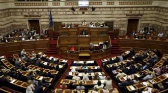 ΛΙΓΗ ΤΣΙΠΑ ΔΕΝ ΒΛΑΠΤΕΙ…