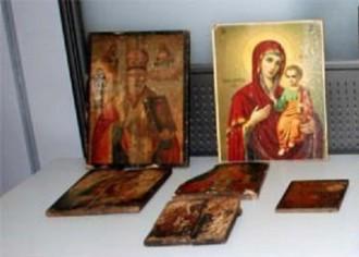 ΣΥΝΕΛΑΒΑΝ 2 ΙΕΡΟΣΥΛΟΥΣ ΣΤΟΝ ΤΥΡΝΑΒΟ