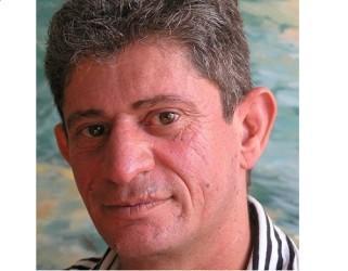 Ο ΗΘΟΠΟΙΟΣ ΑΠΟ ΤΑ «ΕΓΚΛΗΜΑΤΑ» ΠΟΥ ΑΦΗΣΕ ΤΗΝ ΥΠΟΚΡΙΤΙΚΗ ΚΑΙ ΔΟΥΛΕΥΕΙ ΣΕ ΣΟΥΒΛΑΤΖΙΔΙΚΟ