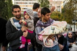 2.300 ΘΕΣΕΙΣ ΚΟΙΝΩΦΕΛΟΥΣ ΣΤΑ ΚΕΝΤΡΑ ΥΠΟΔΟΧΗΣ ΚΑΙ ΑΣΥΛΟΥ