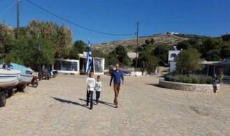 ΑΥΤΗ Η ΠΑΡΕΛΑΣΗ ΑΞΙΖΕΙ ΟΣΟ ΟΛΕΣ ΟΙ ΑΛΛΕΣ ΜΑΖΙ…