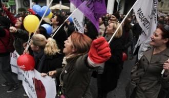 ΟΙ ΚΑΘΑΡΙΣΤΡΙΕΣ ΤΟΥ ΥΠΟΙΚ ΓΙΝΟΝΤΑΙ ΓΡΑΜΜΑΤΕΙΣ ΣΕ ΔΙΚΑΣΤΗΡΙΑ