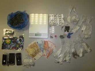 29ΧΡΟΝΟΣ ΘΑ “ΕΡΙΧΝΕ” ΣΗΜΑΝΤΙΚΗ ΠΟΣΟΤΗΤΑ LSD ΣΤΙΣ ΠΙΑΤΣΕΣ ΤΗΣ ΛΑΡΙΣΑΣ