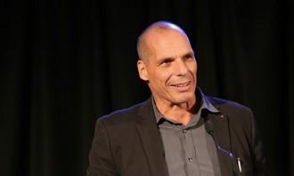 ΒΑΡΟΥΦΑΚΗΣ: ΤΟ ΔΗΜΟΨΗΦΙΣΜΑ ΕΓΙΝΕ ΓΙΑ ΝΑ ΧΑΘΕΙ, ΑΛΛΑ Ο ΛΑΟΣ ΔΕΝ ΥΠΟΤΑΧΘΗΚΕ