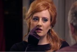 ΦΟΒΕΡΗ ΦΑΡΣΑ: Η ADELE ΞΕΓΕΛΑΣΕ ΤΙΣ ΠΙΟ ΦΑΝΑΤΙΚΕΣ ΘΑΥΜΑΣΤΡΙΕΣ ΤΗΣ (ΒΙΝΤΕΟ)