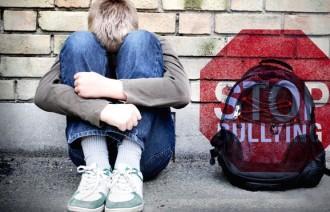 4 ΣΥΛΛΗΨΕΙΣ ΑΝΗΛΙΚΩΝ ΓΙΑ BULLYING ΣΕ ΒΑΡΟΣ 12ΧΡΟΝΟΥ ΣΥΜΜΑΘΗΤΗ ΤΟΥΣ