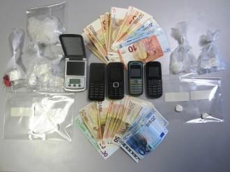ΚΑΤΗΓΟΡΟΥΝΤΑΙ ΓΙΑ ΔΙΑΚΙΝΗΣΗ ΚΟΚΑΪΝΗΣ ΣΤΗ ΛΑΡΙΣΑ