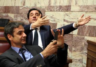 ΝΔ: ΝΤΙΜΠΕΪΤ ΓΙΑ… ΔΥΟ!