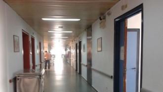 ΑΦΗΝΟΥΝ ΤΟΥΣ ΝΕΚΡΟΥΣ ΣΤΑ ΨΥΓΕΙΑ ΤΩΝ ΝΟΣΟΚΟΜΕΙΩΝ