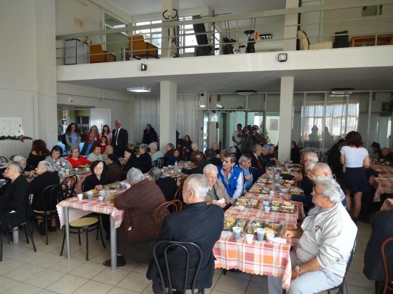 ΚΟΝΤΑ ΣΤΗΝ ΤΡΙΤΗ ΗΛΙΚΙΑ ΟΙ ΠΟΔΟΣΦΑΙΡΙΣΤΕΣ ΤΗΣ ΑΕΛ