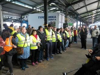 ΕΞΟΝΤΩΤΙΚΑ ΠΡΟΣΤΙΜΑ ΣΕ ΠΑΡΑΓΩΓΟΥΣ ΚΑΙ ΜΕΤΑΠΟΙΗΤΕΣ ΠΟΥ ΠΑΡΕΔΙΔΑΝ ΠΡΟΪΟΝΤΑ ΣΤΟΥΣ ΕΝΕΡΓΟΥΣ ΠΟΛΙΤΕΣ