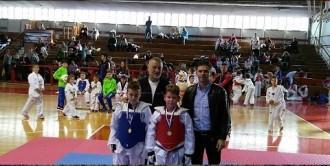 ΔΙΑΣΥΛΛΟΓΙΚΟΙ ΑΓΩΝΕΣ ΤΑΕ ΚΒΟ ΝΤΟ ΑΠΟ ΤΟ Α.Σ. ΔΙΑΣ ΣΤΗ ΛΑΡΙΣΑ