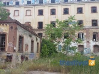 ΣΤΟΝ ΕΙΣΑΓΓΕΛΕΑ Ο ΜΠΟΥΤΑΡΗΣ ΜΕΤΑ ΤΗΝ ΤΡΑΓΩΔΙΑ ΣΤΟ ΕΡΓΟΣΤΑΣΙΟ ΑΛΛΑΤΙΝΗ