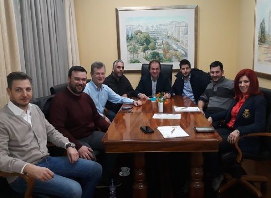 ΔΗΜΟΣ ΚΑΙ ΕΠΙΜΕΛΗΤΗΡΙΟ ΘΑ ΠΡΟΩΘΗΣΟΥΝ ΤΗΝ ΕΠΙΧΕΙΡΗΜΑΤΙΚΟΤΗΤΑ ΤΩΝ ΝΕΩΝ