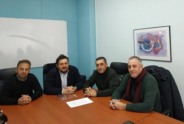 ΚΕΝΤΡΟ ΕΠΙΧΕΙΡΗΜΑΤΙΚΗΣ ΑΝΑΠΤΥΞΗΣ ΚΑΙ ΚΑΙΝΟΤΟΜΙΑΣ «ADVANCE THESSALY» ΠΡΟΤΕΙΝΕΙ Ο Δ. ΚΟΥΡΕΤΑΣ