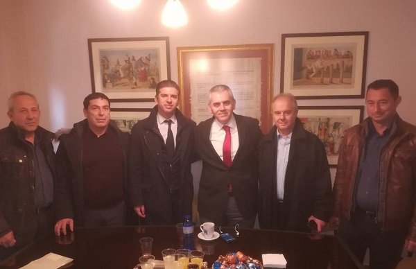 ΤΟΥ ΕΥΧΗΘΗΚΑΝ ΓΙΑ ΤΗ ΓΙΟΡΤΗ ΤΟΥ…