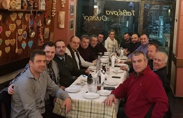 ΣΤΟΝ ΤΥΡΝΑΒΟ…