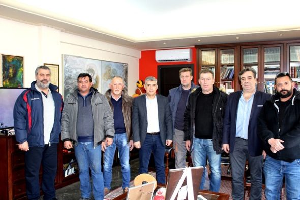 ΣΥΝΑΝΤΗΣΗ ΠΕΡΙΦΕΡΕΙΑΡΧΗ ΘΕΣΣΑΛΙΑΣ ΜΕ ΚΤΗΝΟΤΡΟΦΟΥΣ