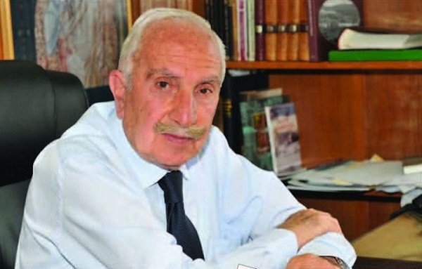 ΜΙΑ ΛΥΣΗ ΠΟΥ ΔΕΝ ΑΦΗΝΕΙ ΠΛΗΓΕΣ ΣΤΟ ΣΩΜΑ ΤΗΣ ΕΛΛΑΔΑΣ