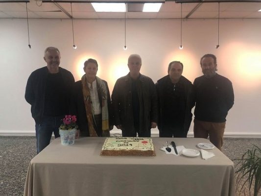 ΕΚΟΨΕ ΠΙΤΑ ΤΟ ΑΘΛΗΤΙΚΟ ΤΜΗΜΑ ΤΟΥ ΔΗΜΟΥ ΛΑΡΙΣΑΙΩΝ