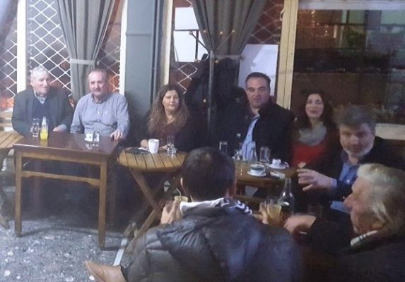 ΠΥΚΝΩΝΕΙ ΤΙΣ ΕΠΑΦΕΣ ΤΟΥ ΜΕ ΚΑΤΟΙΚΟΥΣ ΤΟΥ ΔΗΜΟΥ ΚΙΛΕΛΕΡ Ο Θ. ΜΟΥΣΙΟΣ