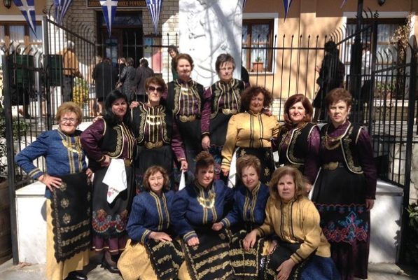 ΚΟΒΕΙ ΠΙΤΑ Ο ΣΥΛΛΟΓΟΣ ΓΥΝΑΙΚΩΝ ΡΑΨΑΝΗΣ