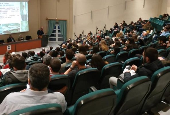 ΕΛΚΥΣΤΙΚΗ ΕΝΑΛΛΑΚΤΙΚΗ ΚΑΛΛΙΕΡΓΕΙΑ ΓΙΑ ΤΗ ΘΕΣΣΑΛΙΑ Η ΒΙΟΜΗΧΑΝΙΚΗ ΚΑΝΝΑΒΗ