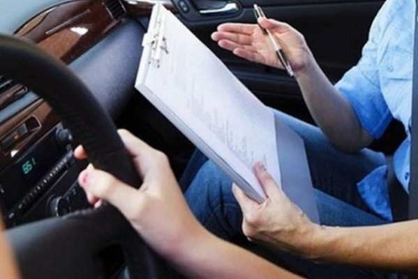 NΕΑ ΠΑΡΑΤΑΣΗ ΣΤΑ ΔΕΛΤΙΑ ΕΚΠΑΙΔΕΥΣΗΣ ΕΞΕΤΑΣΗΣ ΥΠΟΨΗΦΙΩΝ ΟΔΗΓΩΝ