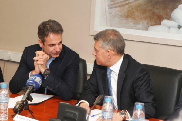 ΝΑ ΑΠΑΓΟΡΕΥΤΕΙ Η ΜΕΤΑΚΙΝΗΣΗ ΜΗ ΜΟΝΙΜΩΝ ΚΑΤΟΙΚΩΝ ΠΡΟΣ ΤΑ ΧΩΡΙΑ