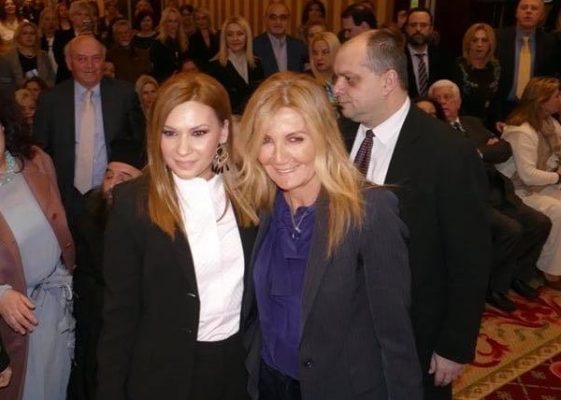 ΓΥΝΑΙΚΕΣ, ΔΥΝΑΤΕΣ ΚΑΙ ΠΕΤΥΧΗΜΕΝΕΣ (ΦΩΤΟ)