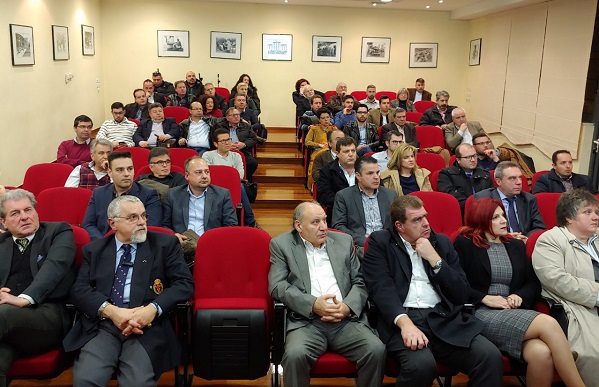 ΣΥΖΗΤΗΣΑΝ ΓΙΑ ΤΟΥΣ ΑΣΦΑΛΙΣΤΙΚΟΥΣ ΔΙΑΜΕΣΟΛΑΒΗΤΕΣ