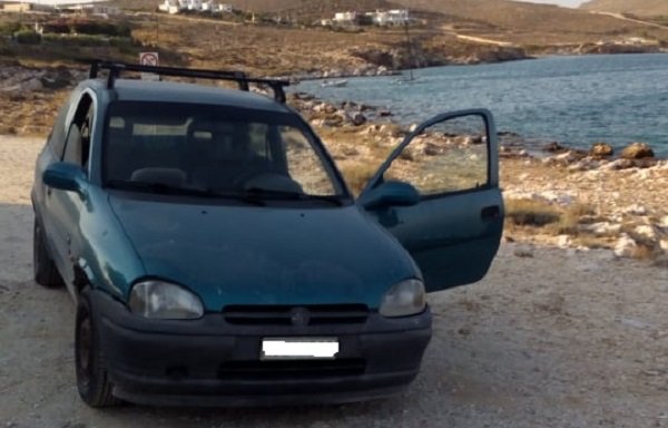 ΕΚΛΕΨΑΝ ΑΥΤΟΚΙΝΗΤΟ ΣΤΟΝ ΑΜΠΕΛΩΝΑ