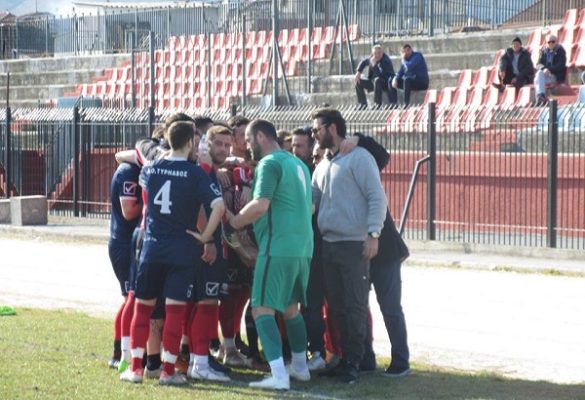 «ΑΓΓΛΙΚΟ» ΣΚΟΡ ΚΑΙ ΝΙΚΗ ΜΕ ΑΝΑΤΡΟΠΗ ΓΙΑ ΤΟΝ ΤΥΡΝΑΒΟ