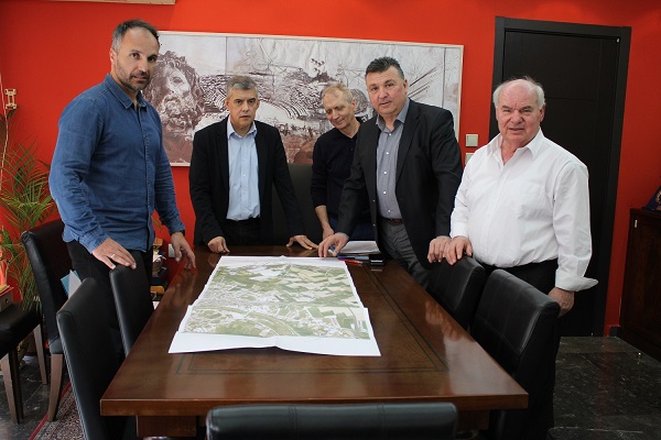 ΚΑΤΑΤΕΘΗΚΕ Η ΜΕΛΕΤΗ ΓΙΑ ΤΗΝ ΚΑΤΑΣΚΕΥΗ ΤΗΣ ΠΕΡΙΦΕΡΕΙΑΚΗΣ ΟΔΟΥ ΕΛΑΣΣΟΝΑΣ