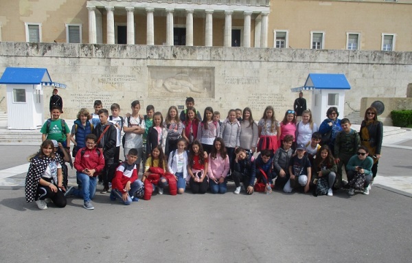 ΣΤΗ ΒΟΥΛΗ ΤΟ 1ο ΔΗΜΟΤΙΚΟ ΣΧΟΛΕΙΟ ΤΥΡΝΑΒΟΥ