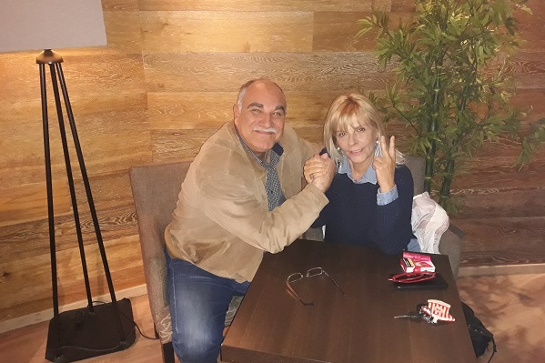 ΔΡΑΣΗ ΠΟΛΙΤΩΝ: ΜΑΖΙ ΜΕ ΤΟΝ ΡΟΝΤΟΥΛΗ ΣΤΙΣ ΔΗΜΟΤΙΚΕΣ ΕΚΛΟΓΕΣ ΚΑΙ Η ΜΑΡΙΑ ΚΑΡΑΜΠΕΡΗ