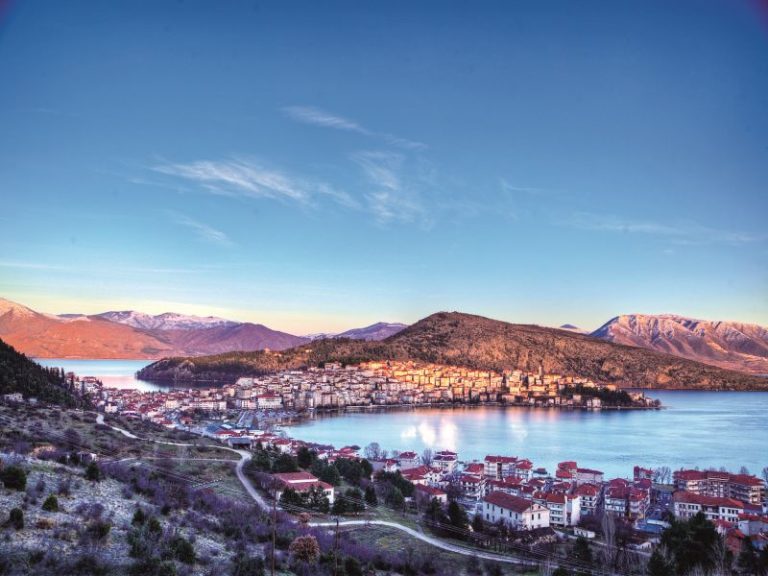 ΕΚΔΡΟΜΗ ΤΟΥ ΠΟΝΤΙΑΚΟΥ ΣΥΛΛΟΓΟΥ ΤΥΡΝΑΒΟΥ ΣΤΗΝ ΚΑΣΤΟΡΙΑ