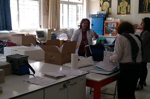 ΜΑΖΙΚΗ ΕΘΕΛΟΝΤΙΚΗ ΑΙΜΟΔΟΣΙΑ ΣΤΟ 7ο ΕΠΑΛ ΛΑΡΙΣΑΣ