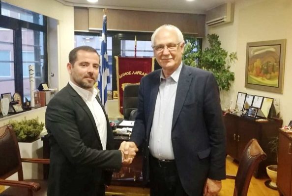 ΜΕ ΤΟΝ ΑΠ. ΚΑΛΟΓΙΑΝΝΗ ΚΑΙ ΤΗ «ΣΥΜΠΑΡΑΤΑΞΗ» Ο ΚΥΡΙΑΚΟΣ ΛΑΒΔΑΣ