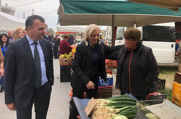 ΣΤΗ ΓΙΑΝΝΟΥΛΗ Η ΡΕΝΑ ΚΑΡΑΛΑΡΙΩΤΟΥ