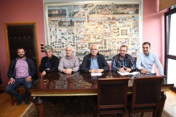 ΥΠΕΓΡΑΦΗ Η ΑΠΟΦΑΣΗ ΓΙΑ ΠΑΡΑΧΩΡΗΣΗ ΧΩΡΟΥ ΓΙΑ ΤΟ ΓΗΠΕΔΟ ΤΗΣ ΕΠΣΛ