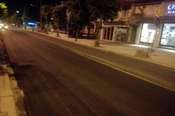 ΟΛΟΚΛΗΡΩΘΗΚΕ Η ΑΣΦΑΛΤΟΣΤΡΩΣΗ ΤΗΣ ΟΔΟΥ ΦΑΡΣΑΛΩΝ ΣΤΗ ΛΑΡΙΣΑ